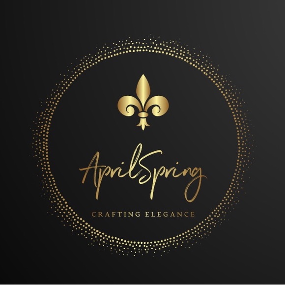 Welcome to my closet! Everything in my store are my personal collections💕🛍️ - Picture 1 of 3